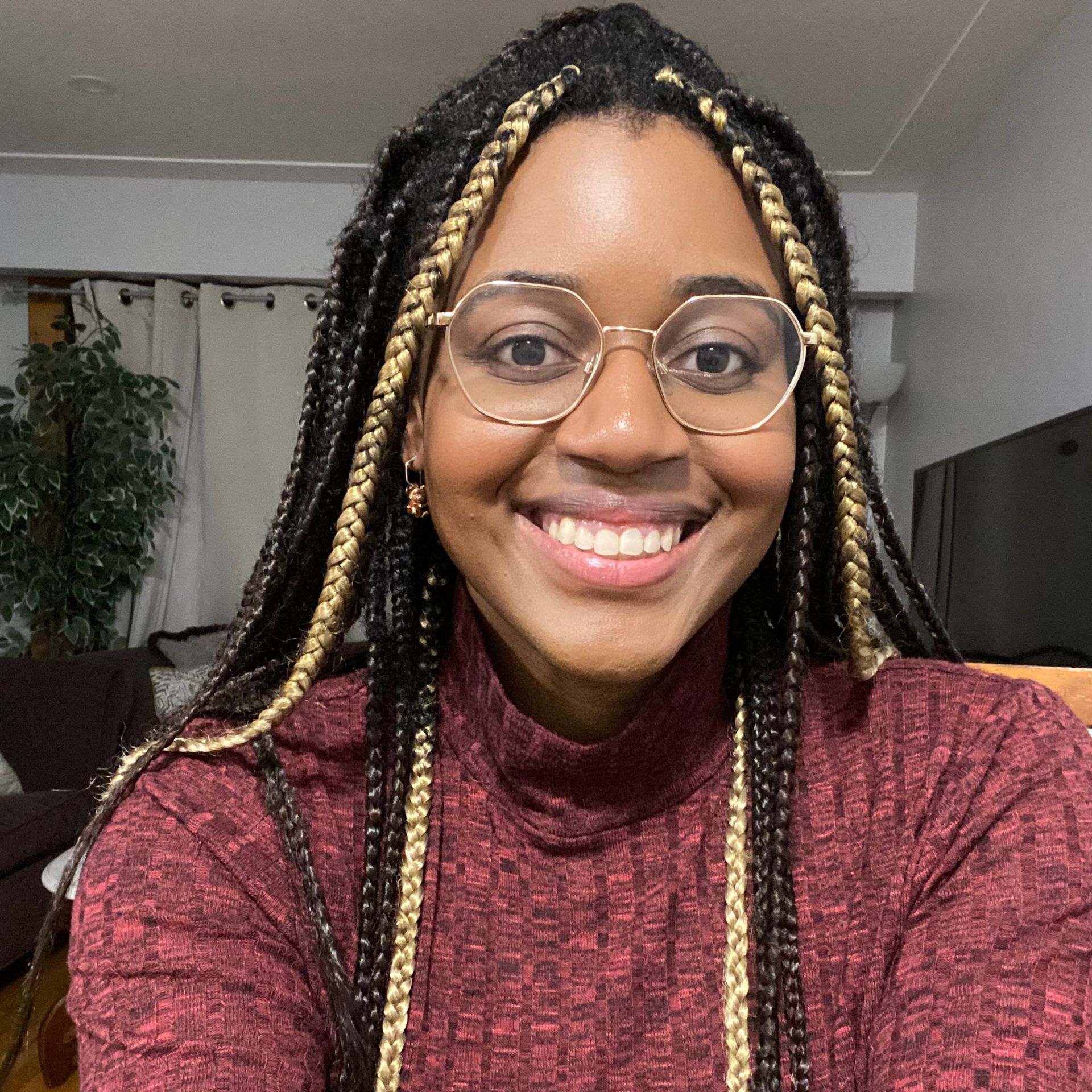 Fayza Oyarekhua